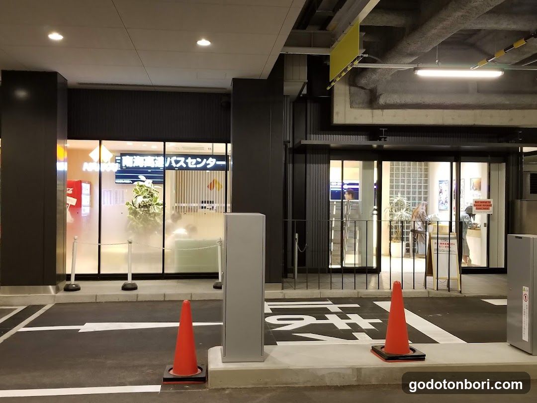 Namba Kosoku Bus Terminal