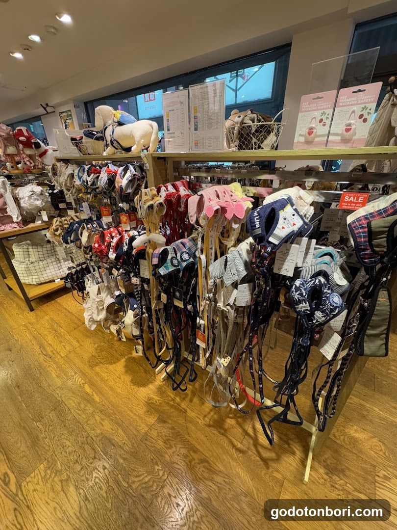 Pet Paradise Shinsaibashi