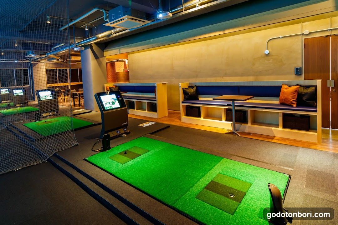 Simulation Golf studio Bright