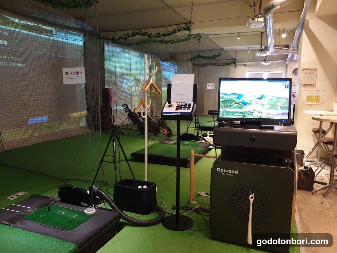 Simulation Golf studio Bright