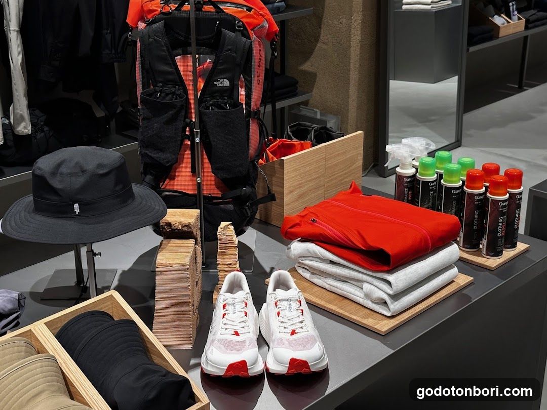 THE NORTH FACE UNLIMITED Shinsaibashi PARCO Store