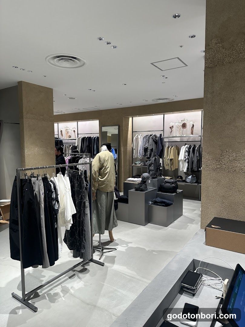 THE NORTH FACE UNLIMITED Shinsaibashi PARCO Store