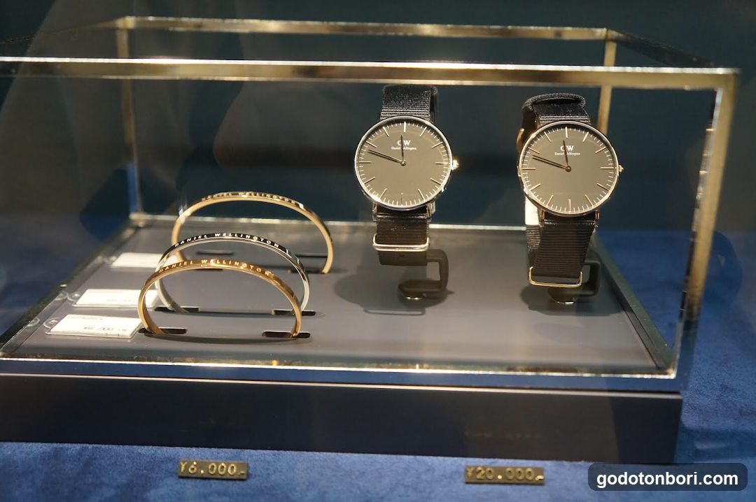 Daniel Wellington Shinsaibashi Store