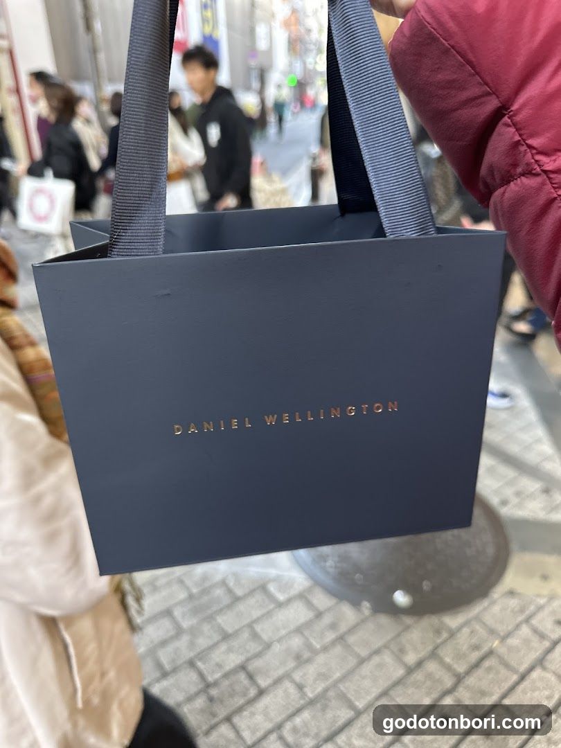Daniel Wellington Shinsaibashi Store