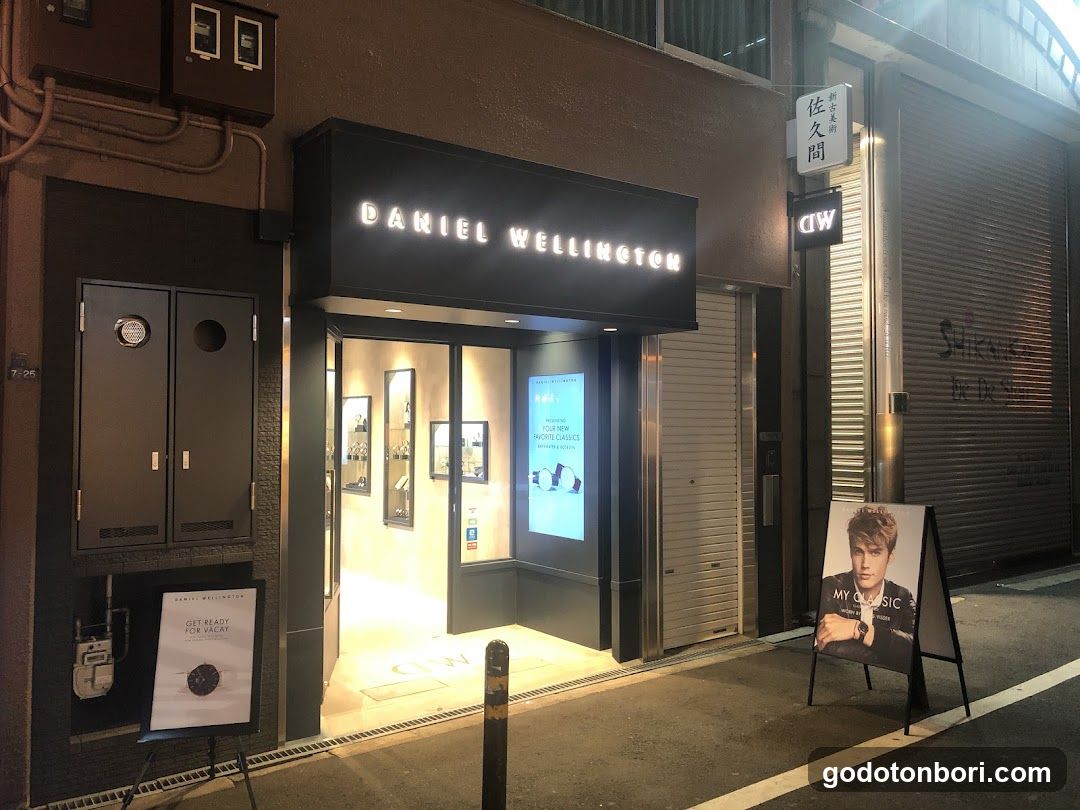 Daniel Wellington Shinsaibashi Store