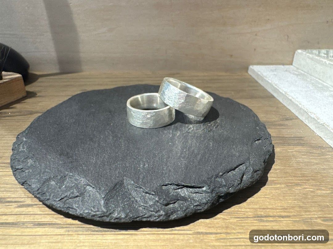 Rings on Slate Display