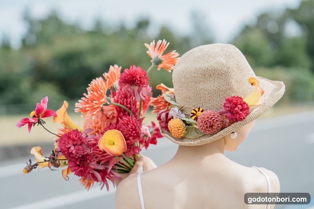 LUVONICAL flower works