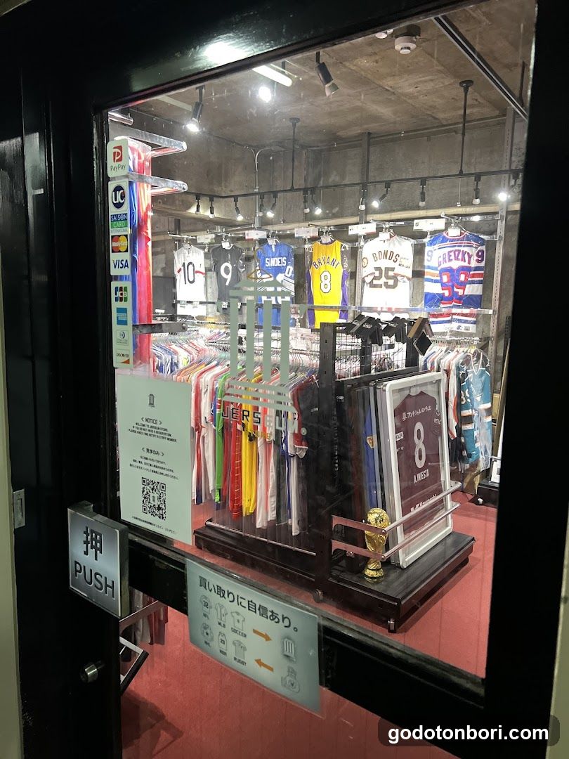Vintage sports Shinsaibashi