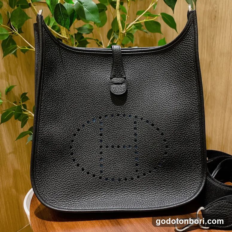 KOMEHYO（コメ兵）買取センターekimoなんば