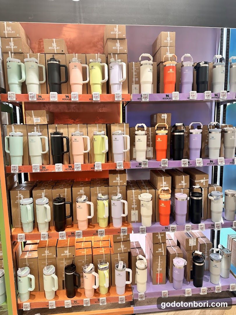 Treca Capital EDION NAMBA Main Store