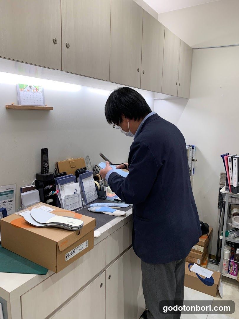 アシックスウォーキング なんばウォーク