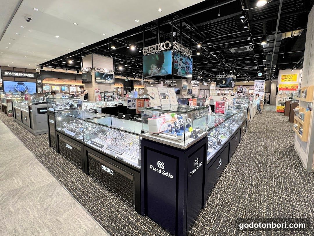 WATCH SQUARE (EDION NAMBA MAIN STORE)