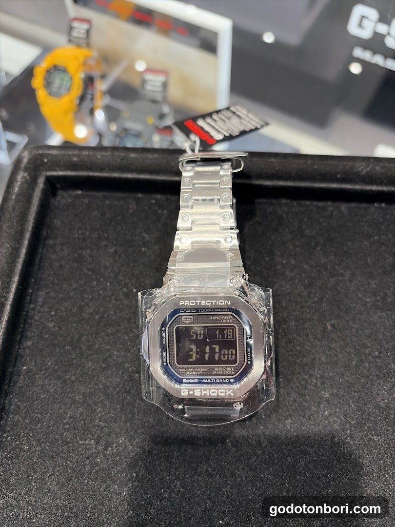 WATCH SQUARE (EDION NAMBA MAIN STORE)