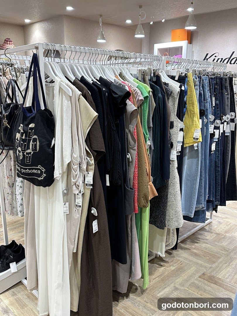 kindal namba nannan second hand store