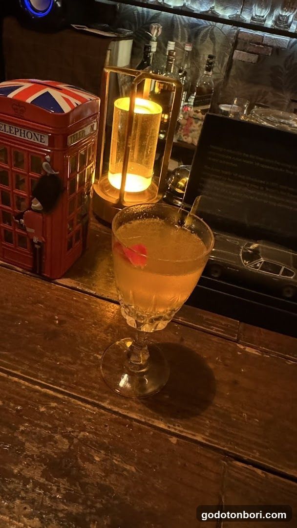 LOGUE BAR