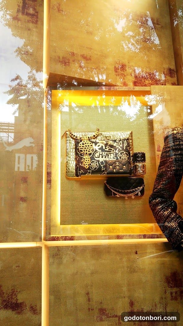 CHANEL Fine Jewelry Daimaru Shinsaibashi Store