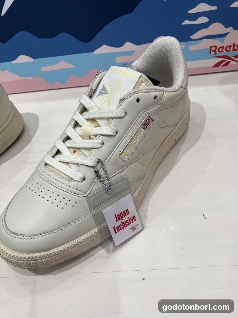 Reebok Store Shinsaibashi