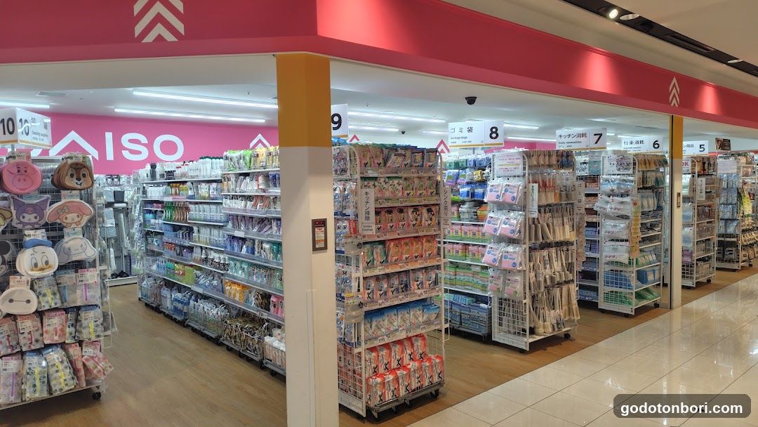 DAISO