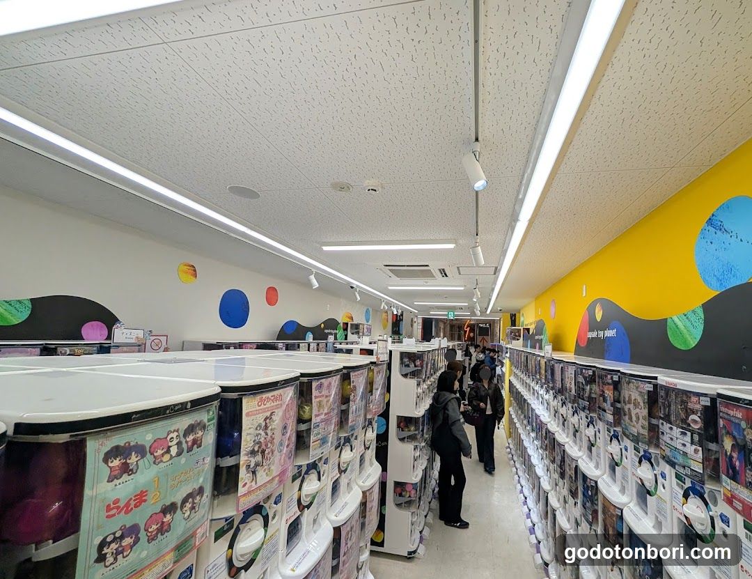 ＃C-pla Osaka Shinsaibashisuji 1 Chome