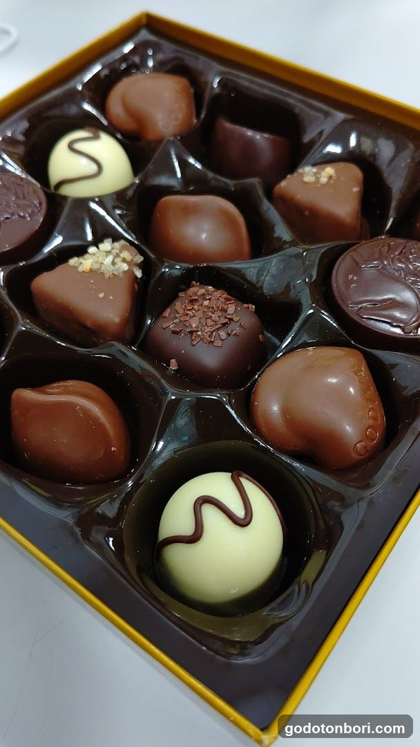 GODIVA Daimaru Shinsaibashi Store