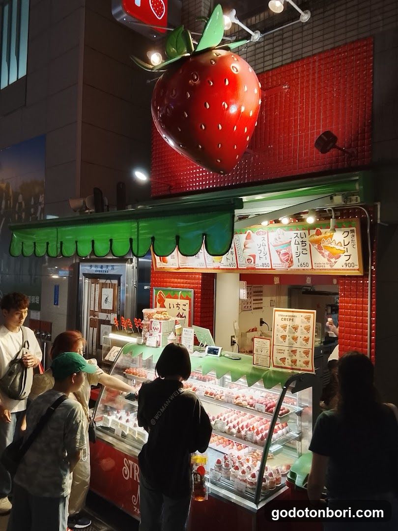 Strawberry Mania (Dotonbori Branch)