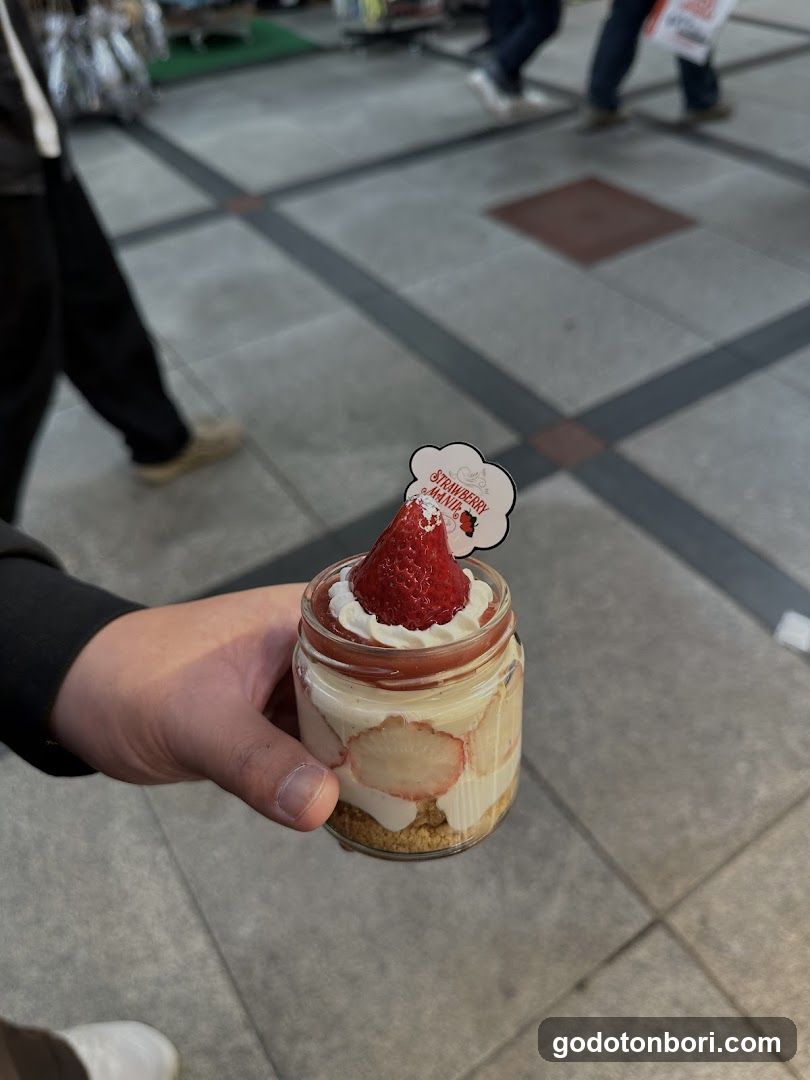 Strawberry Mania (Dotonbori Branch)