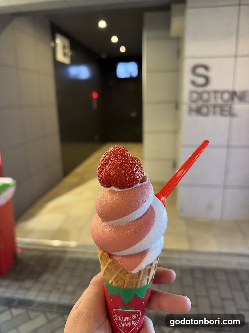 Strawberry Mania (Dotonbori Branch)