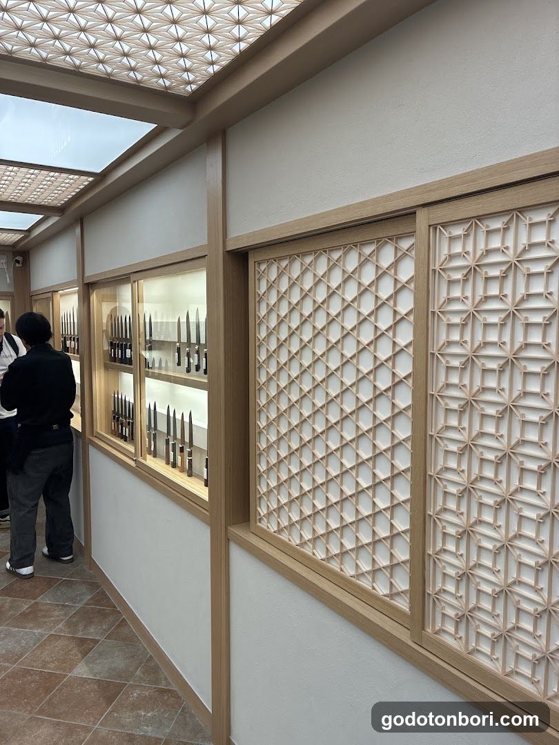 MUSASHI JAPAN 大阪難波店 Knife Shop