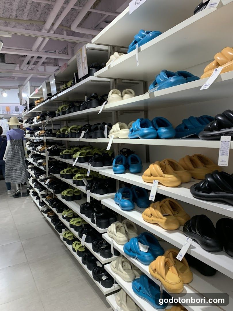 Shoe Display Aisle