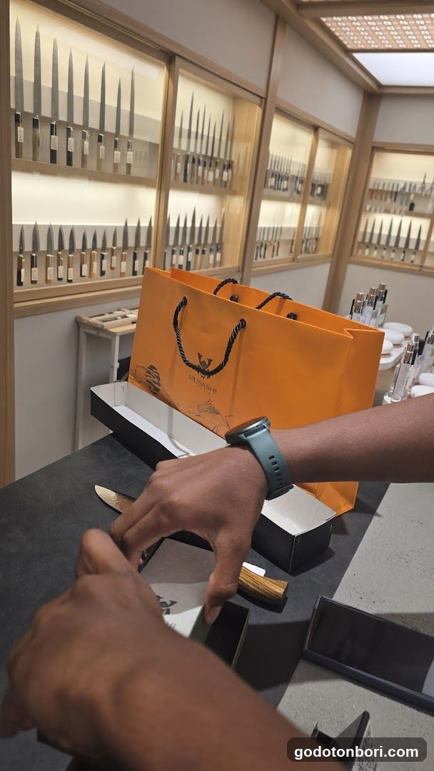 MUSASHI JAPAN 大阪難波店 Knife Shop