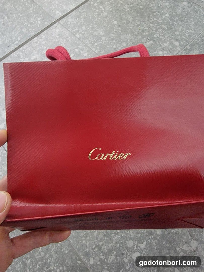 Cartier Daimaru Shinsaibashi Store