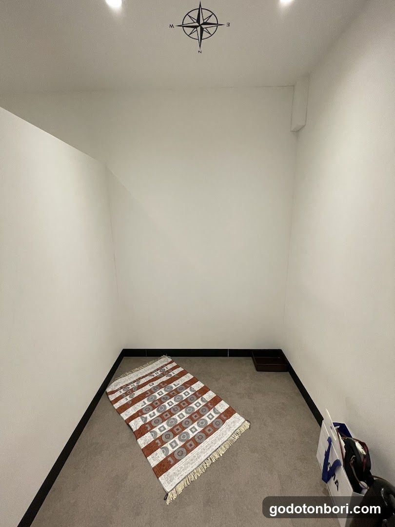 Prayer Room in Daimaru South Bldg. 7th floor