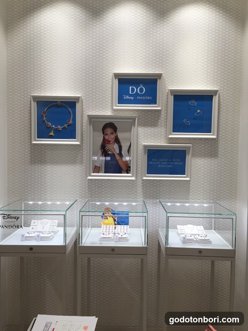 Pandora Shinsaibashi(Pandora 心斎橋店)