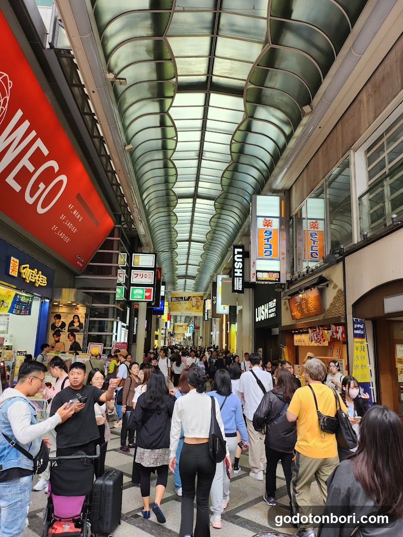 Pandora Shinsaibashi(Pandora 心斎橋店)