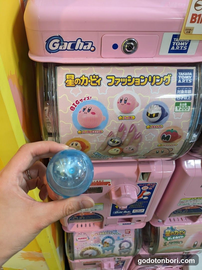 #C-pla ekimoなんば店