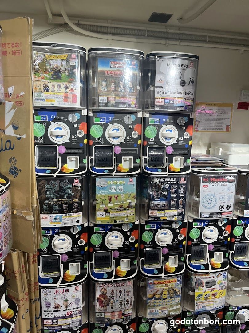 #C-pla ekimoなんば店