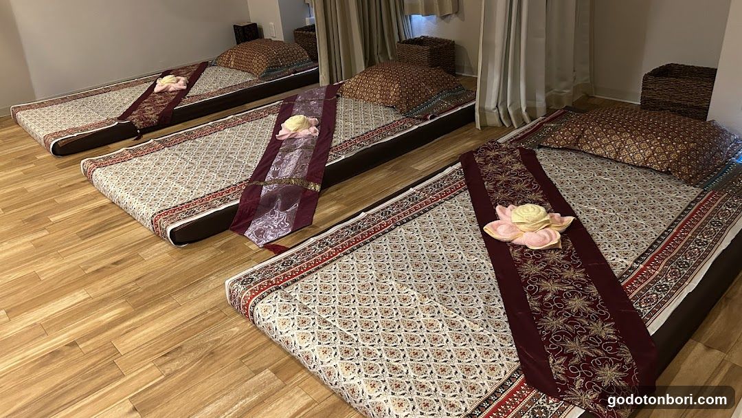 SmileThailand massage osaka スマイルタイランド