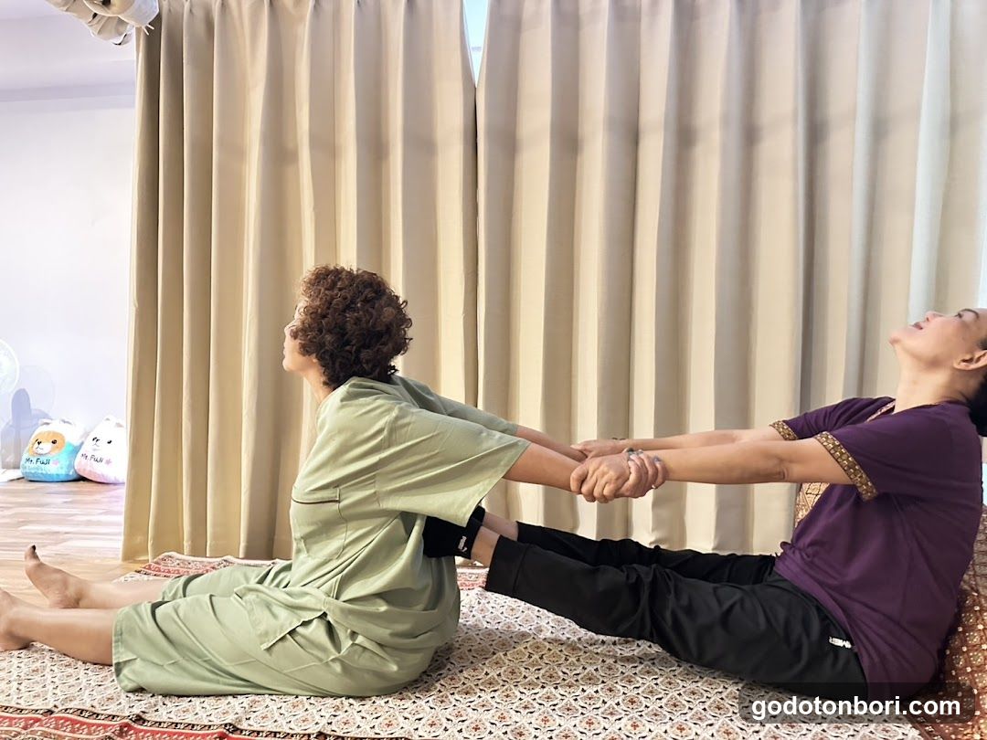 SmileThailand massage osaka スマイルタイランド