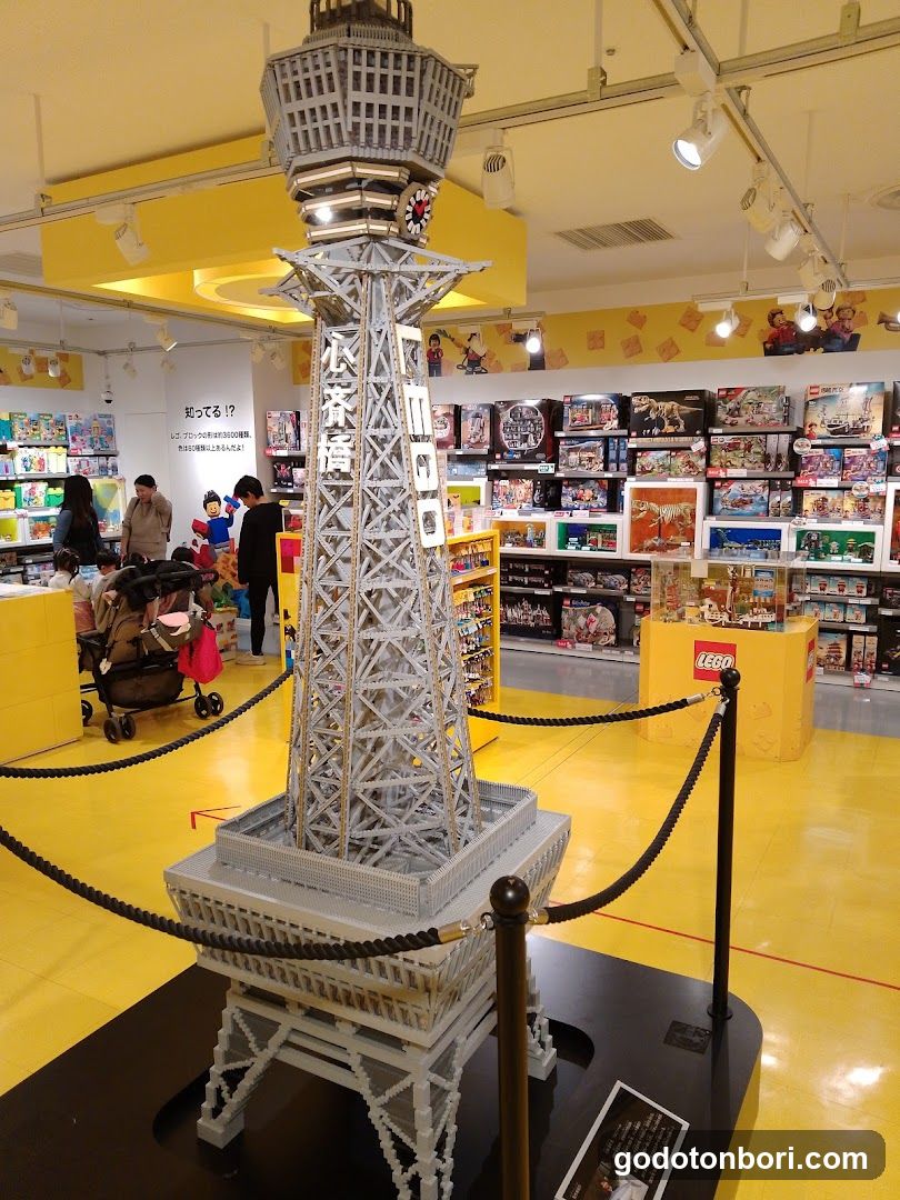 Lego Shinsaibashi
