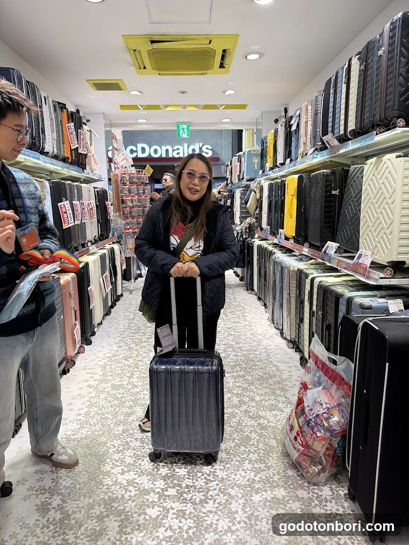 M coin's 心斎橋本店