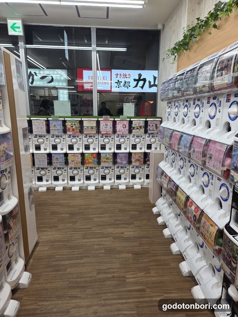 gashacoco Namba Station(Capsule Toy Store)