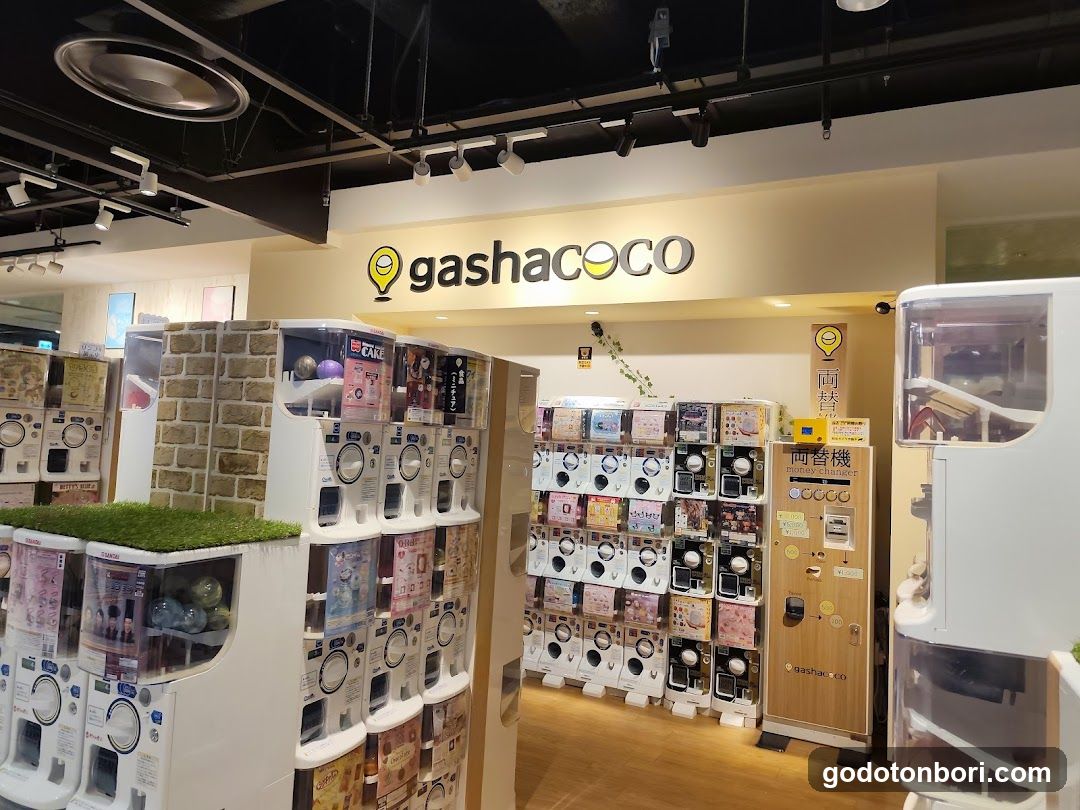 gashacoco Namba Station(Capsule Toy Store)