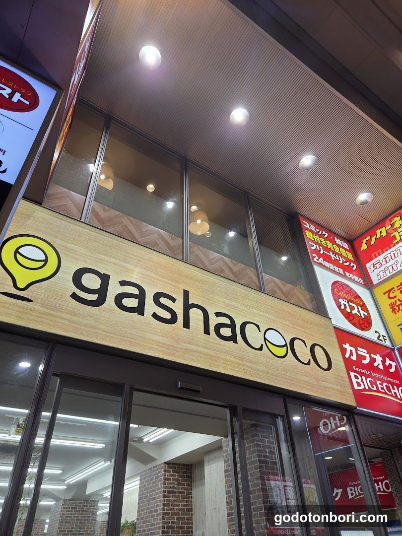 gashacoco Namba Station(Capsule Toy Store)
