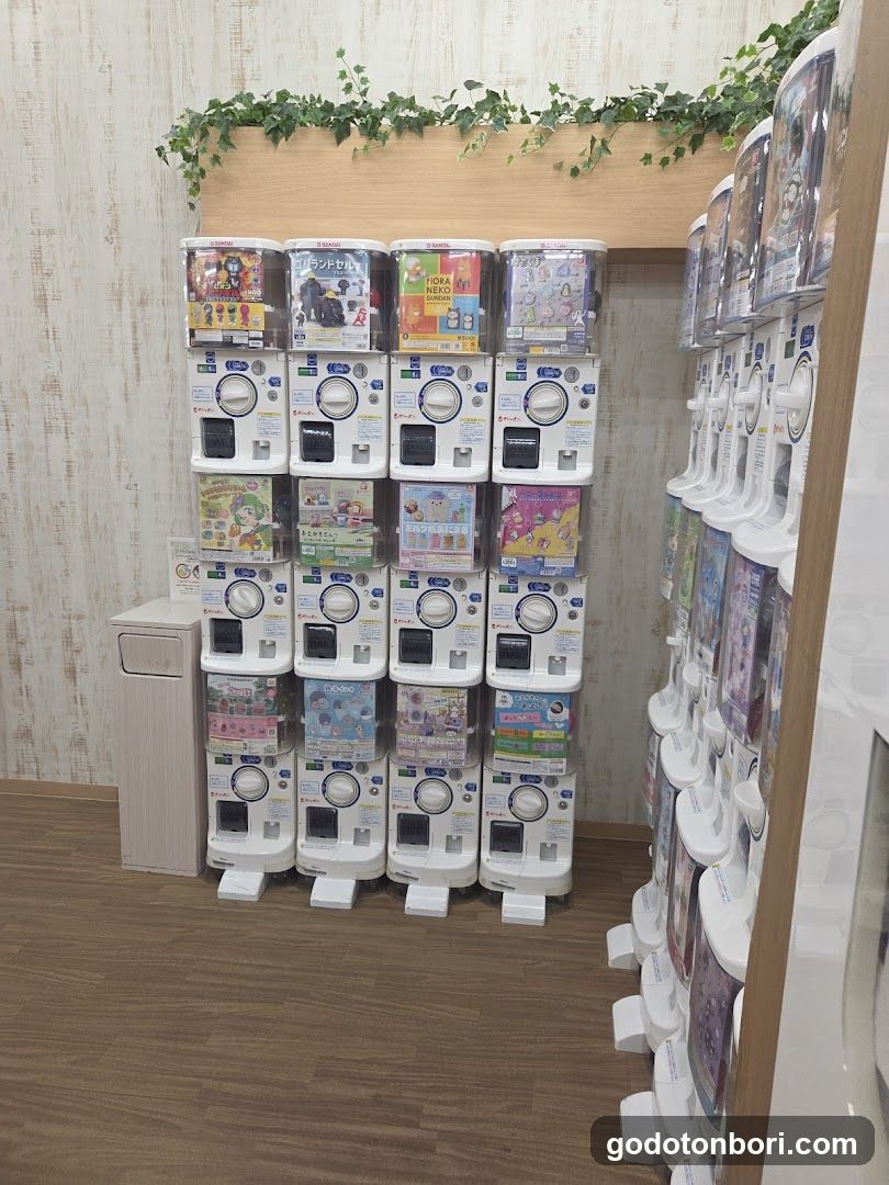 gashacoco Namba Station(Capsule Toy Store)