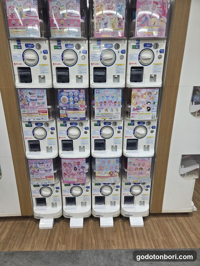 gashacoco Namba Station(Capsule Toy Store)