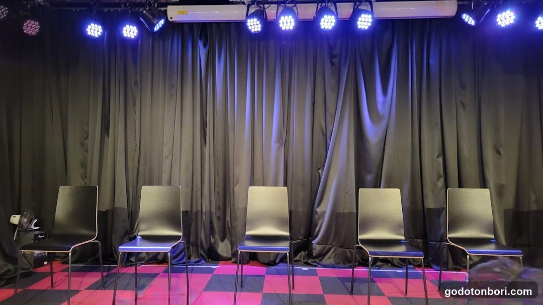 Muse Hall