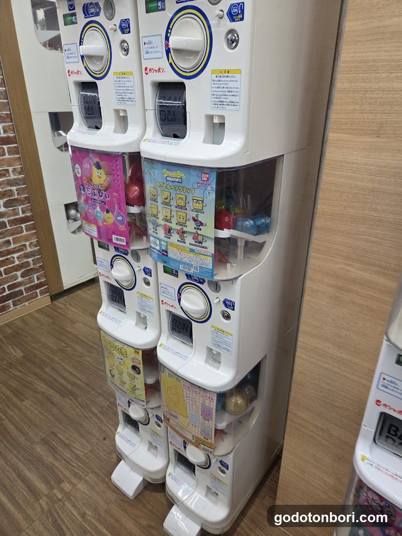 gashacoco Namba Station(Capsule Toy Store)