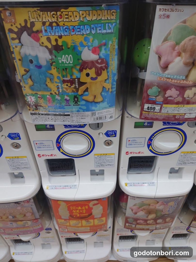 gashacoco Namba Station(Capsule Toy Store)