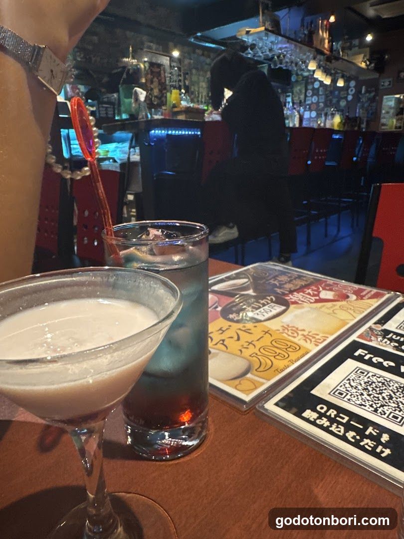 bar moon walk Nanbaten