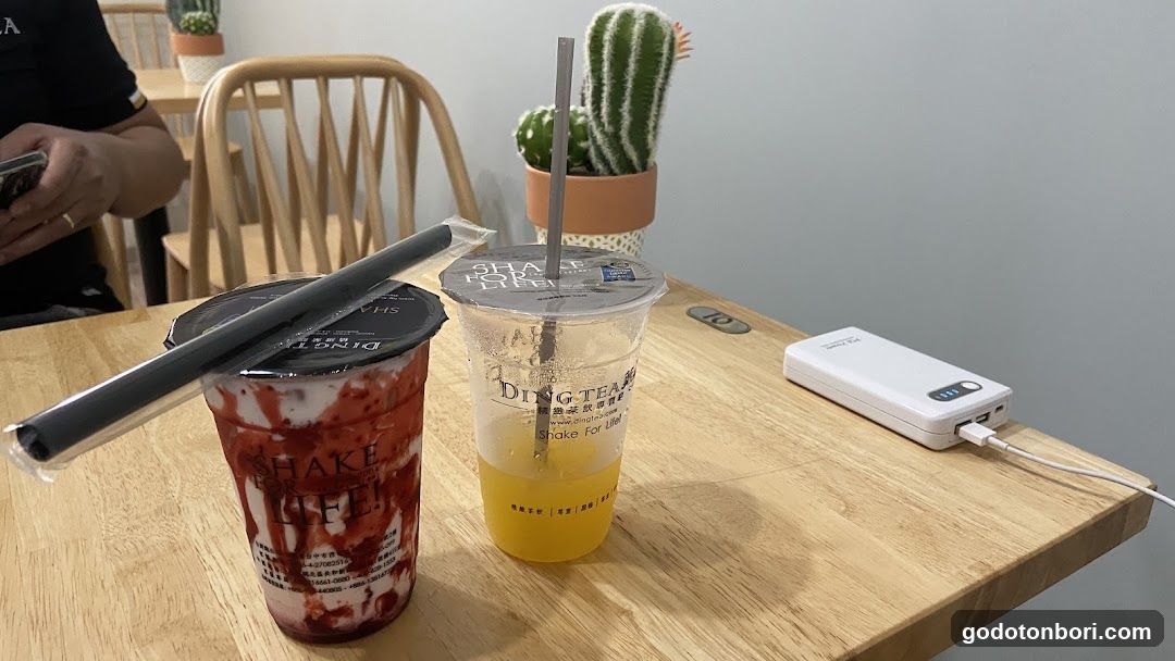 Yingcha Tapioca & Coffee